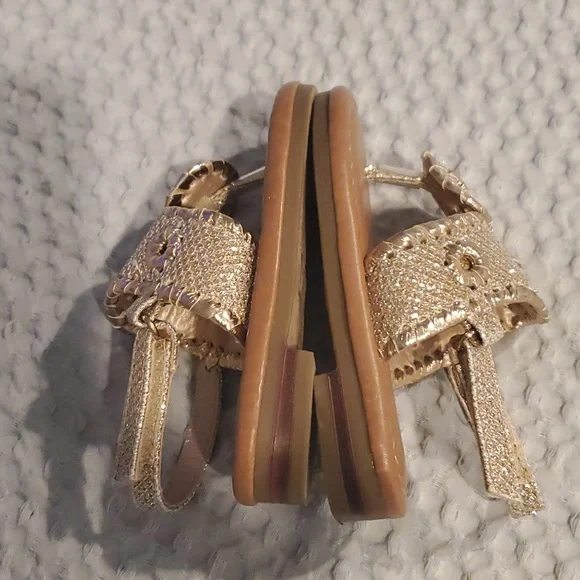 Toddler girl sandals! Size 4M - Picture 4 of 5